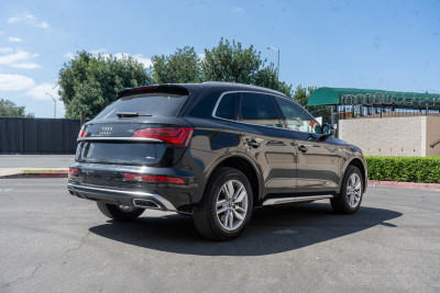 2022 Audi Q5 Premium S Line in Sherman Oaks, CA-7