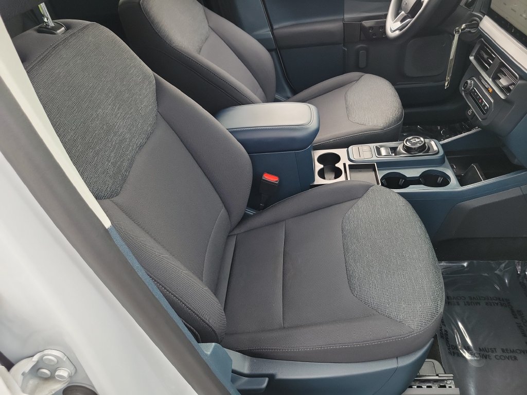 2025 Ford Maverick XL - Photo 16